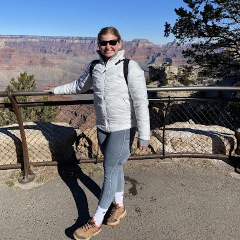 Meet your Posher, Amanda